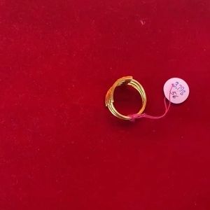 18k Solid Gold Ring 3.78 Grams